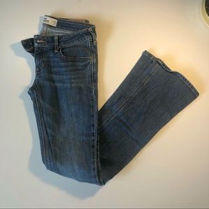 Hollister boot cut jeans, EUC